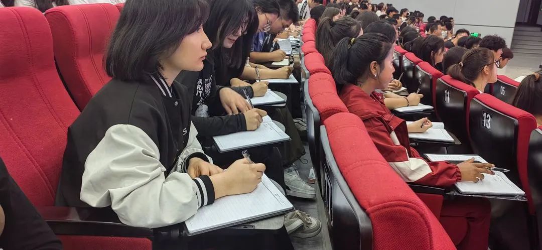 说明: 图片