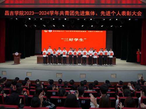 说明: /__local/4/98/0F/B2C356728716E5CEB222BF5A7C1_B861A6BF_16ABC.jpg