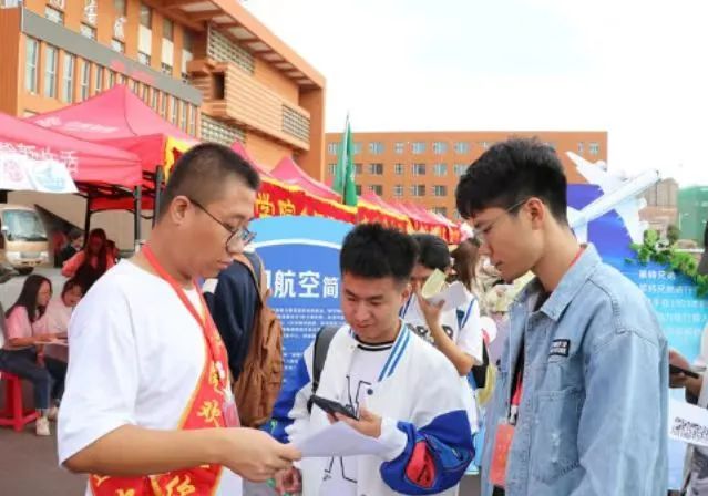 说明: 图片